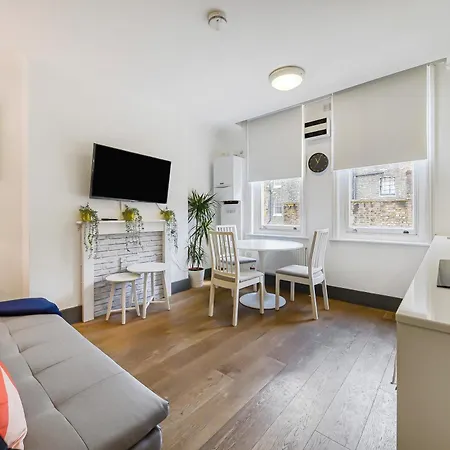 Modern One Bedroom In Fitzrovia, Central Londres Extérieur photo