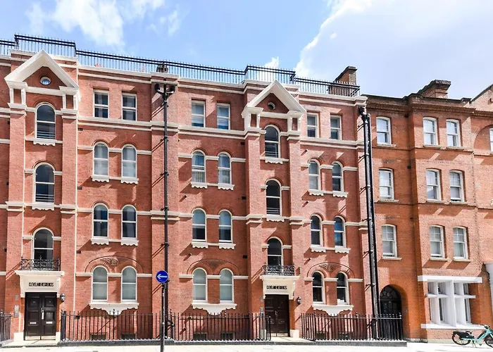 Modern One Bedroom In Fitzrovia, Central London